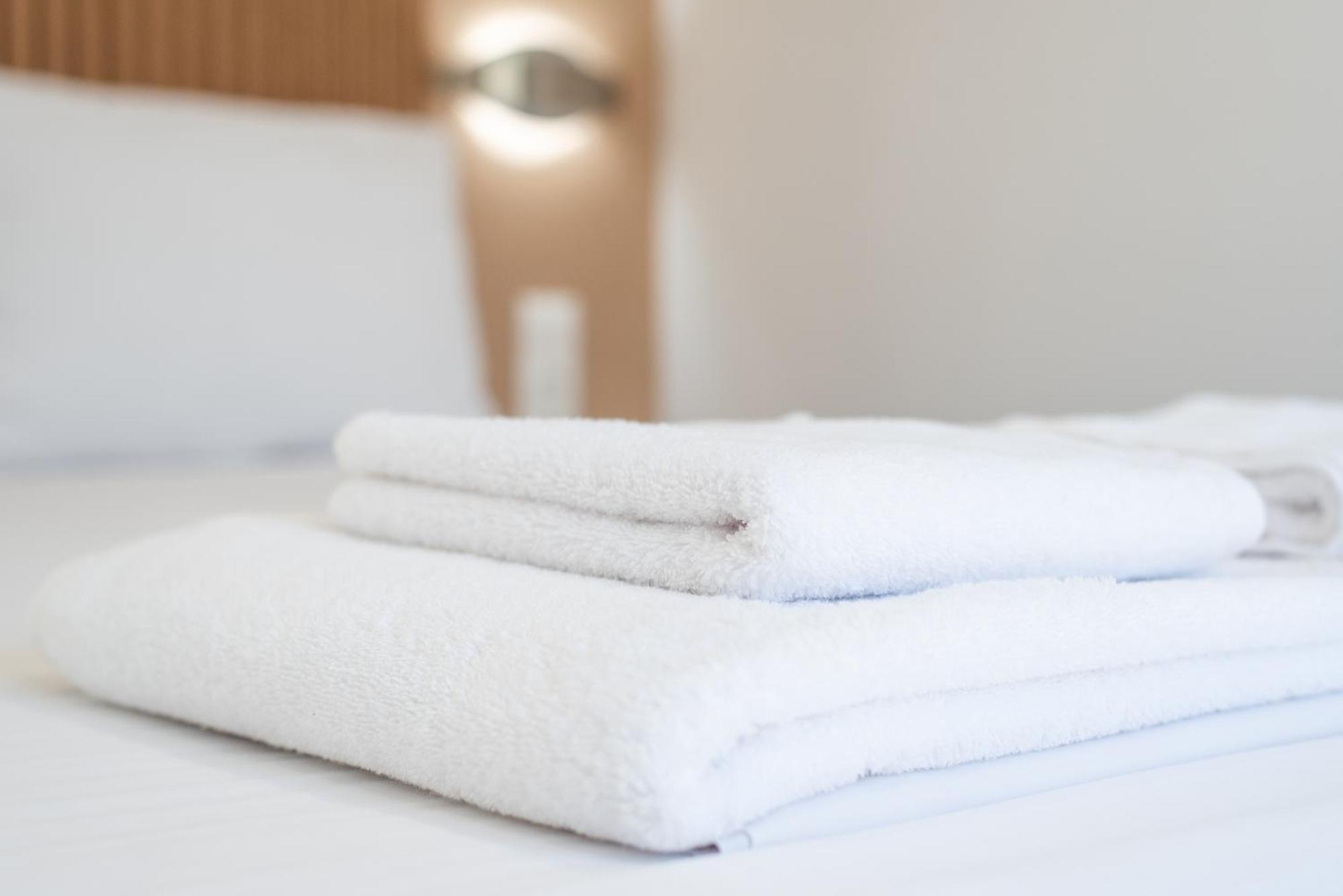 Airscape Hotel Free Shuttle From Athen'S Airport أرتيميدا الغرفة الصورة